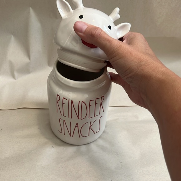 Reindeer snacks topper canister - Picture 2 of 3